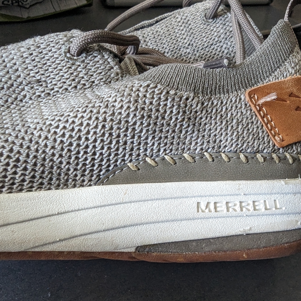 Women's Merrell walking shoes